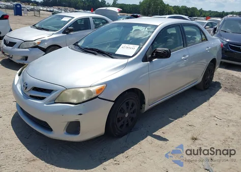 2011 Toyota Corolla Le z USA, uszkodzony, nr VIN JTDBU4EE7B9148377